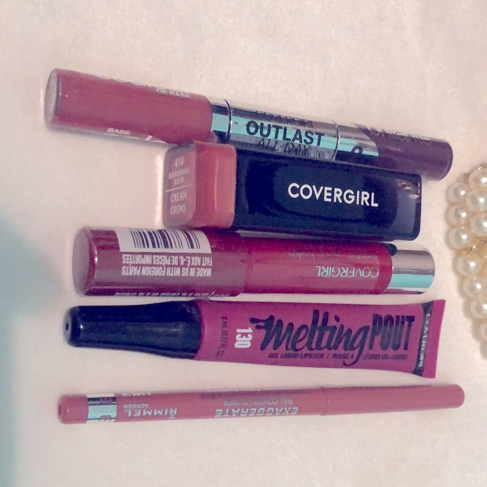 5 pcs Lipstick, everything is new and sealed